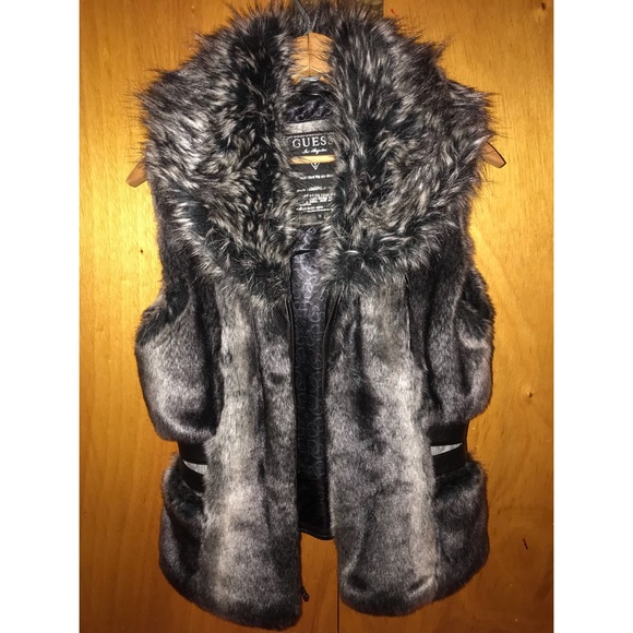 Guess Jackets & Blazers - Faux fur GUESS brand vest in EXCELLENT condition